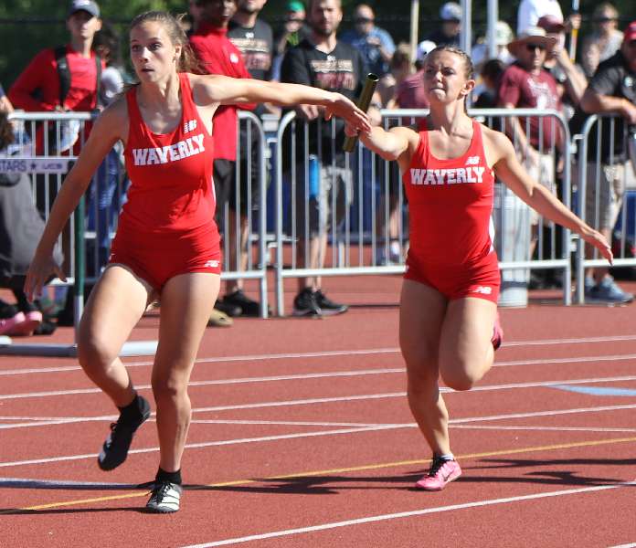 WAVERLY'S RELAYS BATTLE ADVERSITY AT STATES, DO NOT PLACE