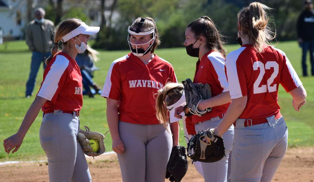 WAVERLY RALLIES IN FINAL AT-BAT TO EDGE TIOGA, 7-5, IN OPENING GAME OF 'BATTLE AT THE BORDER'