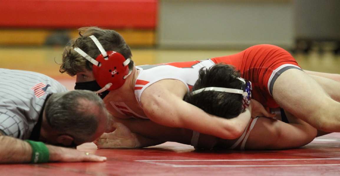 WAVERLY WINS 13 OF 18 BOUTS AGAINST THOMAS A. EDISON