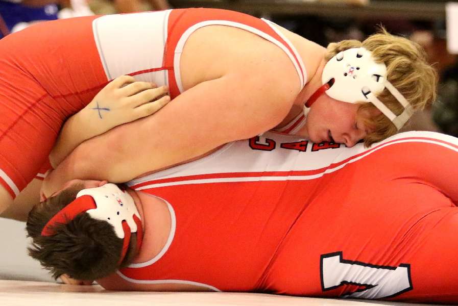 WAVERLY CROWNS THREE CHAMPS AT QUALIFIER;' ADVANCES 8 TO DIVISION 2 CHAMPIONSHIPS