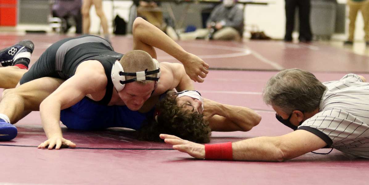 ATHENS' BRADLEY ROLLS INTO 113-POUND SUPER REGIONAL FINAL; GUARANTEED OF THIRD PIAA MEDAL