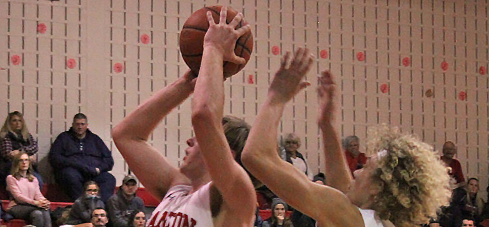 Canton holds on to beat Wyalusing, 54-49.