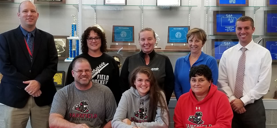 Radel signs with Mansfield Field Hockey