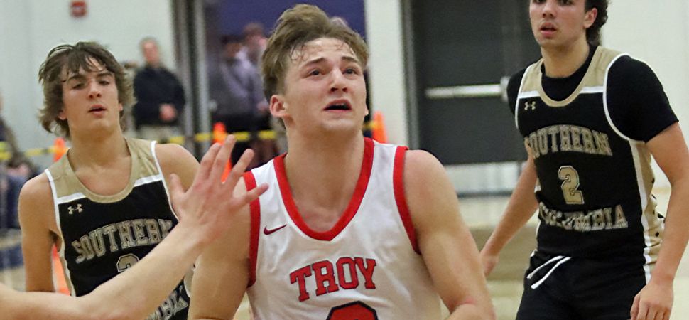 Trojans Return To D4 Title Game After Knocking Off Southern Columbia, 64-46