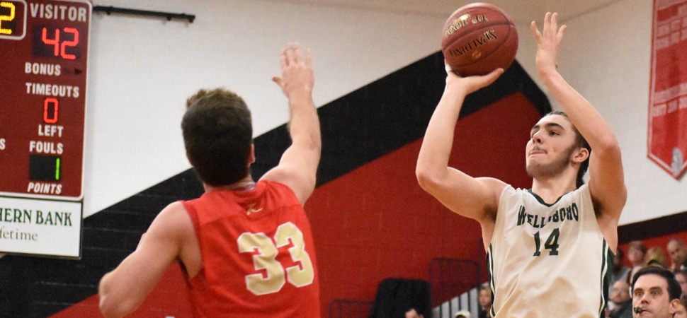 Hornets 4th quarter rally falls short against Holy Redeemer.