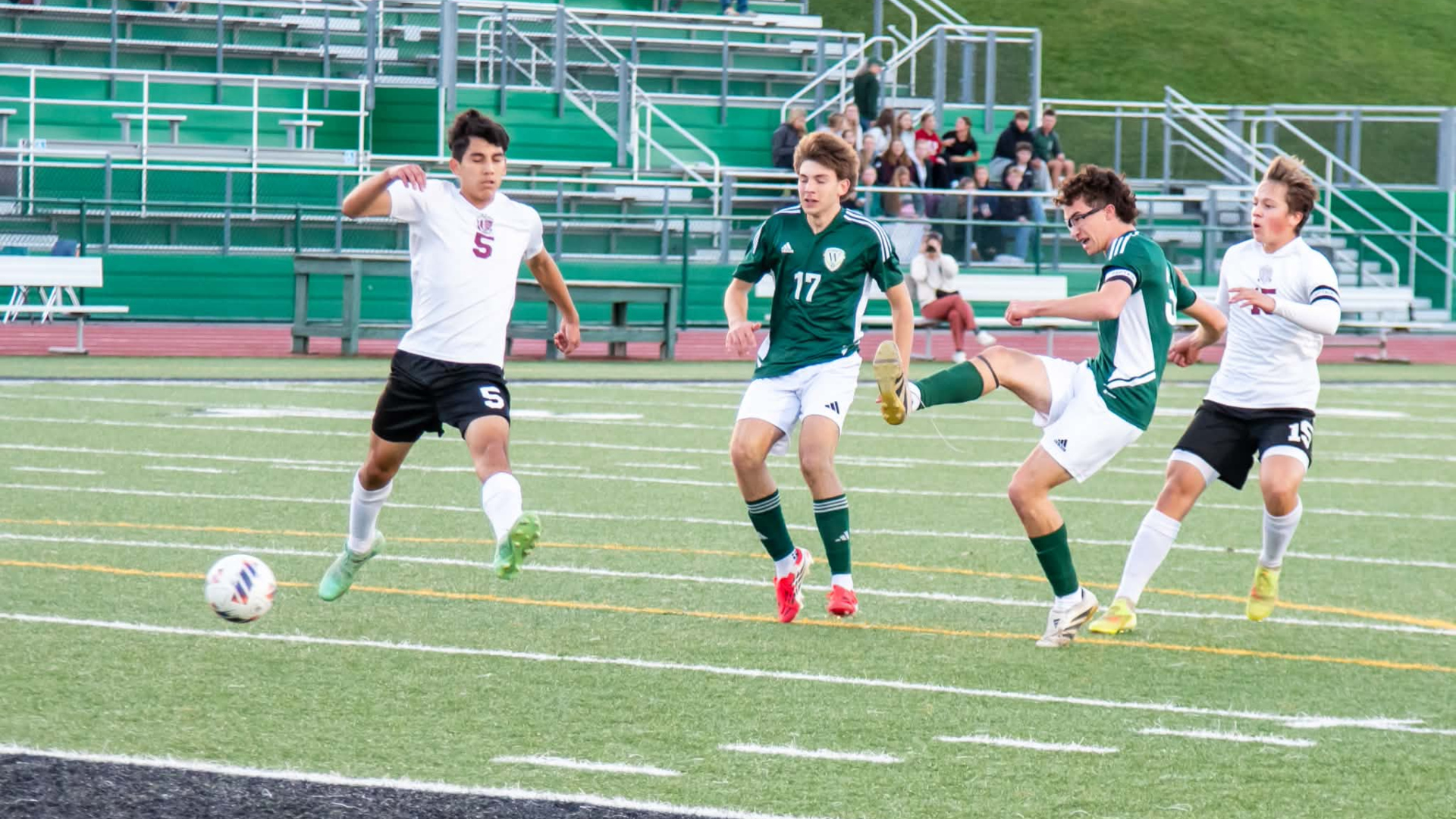 Hornets Cap Regular Season With 4-0 Shutout Over NEB
