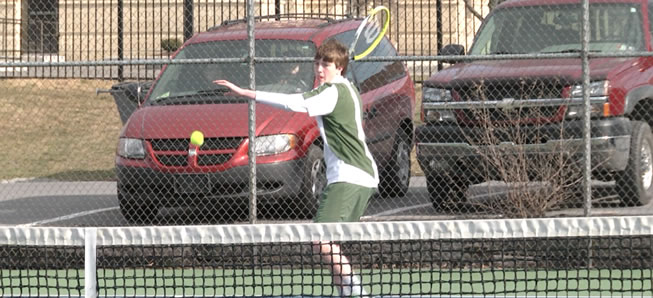 Hornet tennis sweeps Liberty for first win