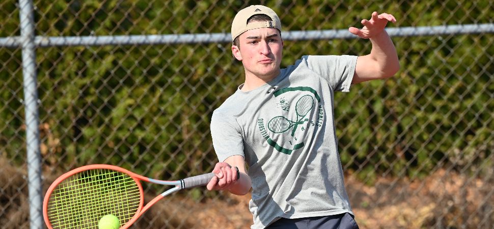 Abadi Competes in D4 Singles Tournament