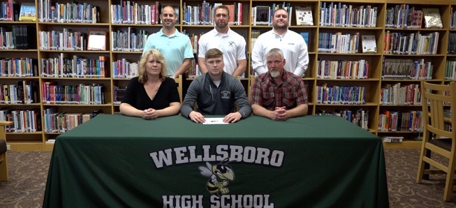 Jones to continue football career at Lycoming College.