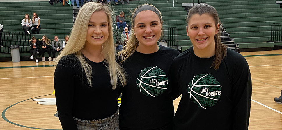 Lady Hornets win big on Senior Night