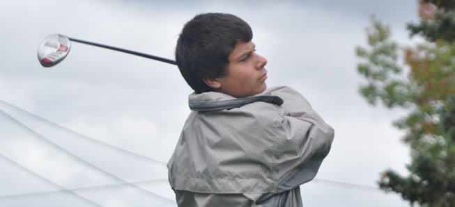 Hornet golfers compete at Districts