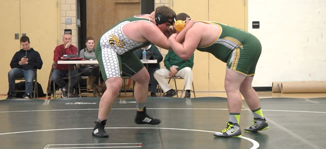 Hornet wrestlers fall to Wyalusing.