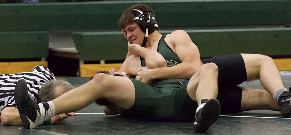 Hornet grapplers fall to Towanda