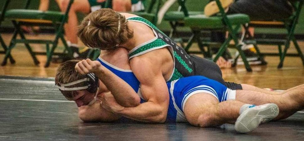 Hornet Grapplers Fall To South Williamsport