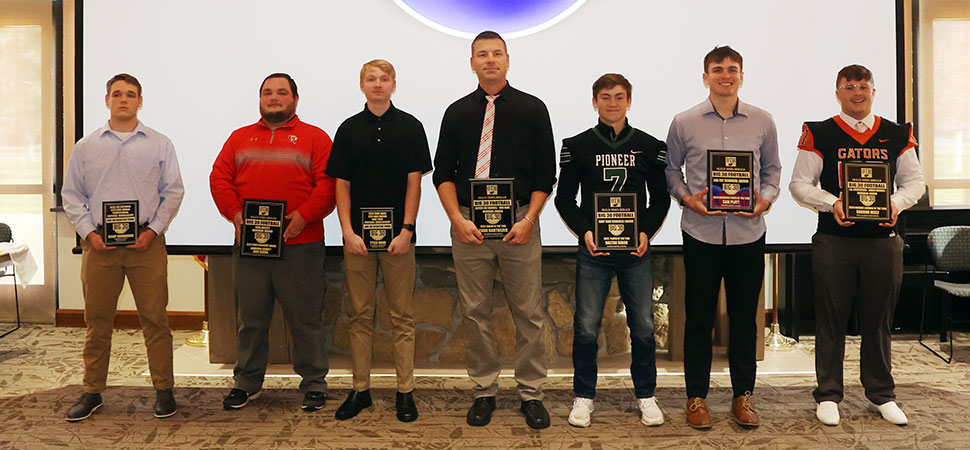 Big 30 Athletic Fund Recognizes Football All-Stars At Testimonial Dinner