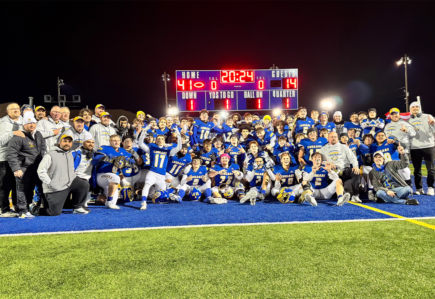 Cougars Roar to Victory: Valley View Defeats Dallas with 35 Unanswered Points