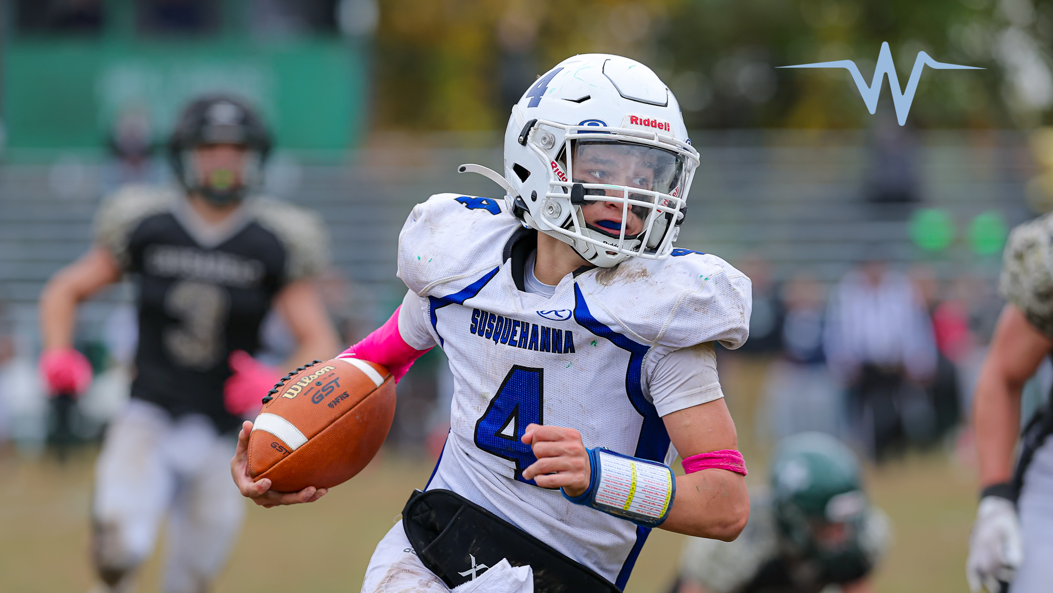 Sabers Break Through: Susquehanna Rallies Past Holy Cross for First Win of the Season, 21–20