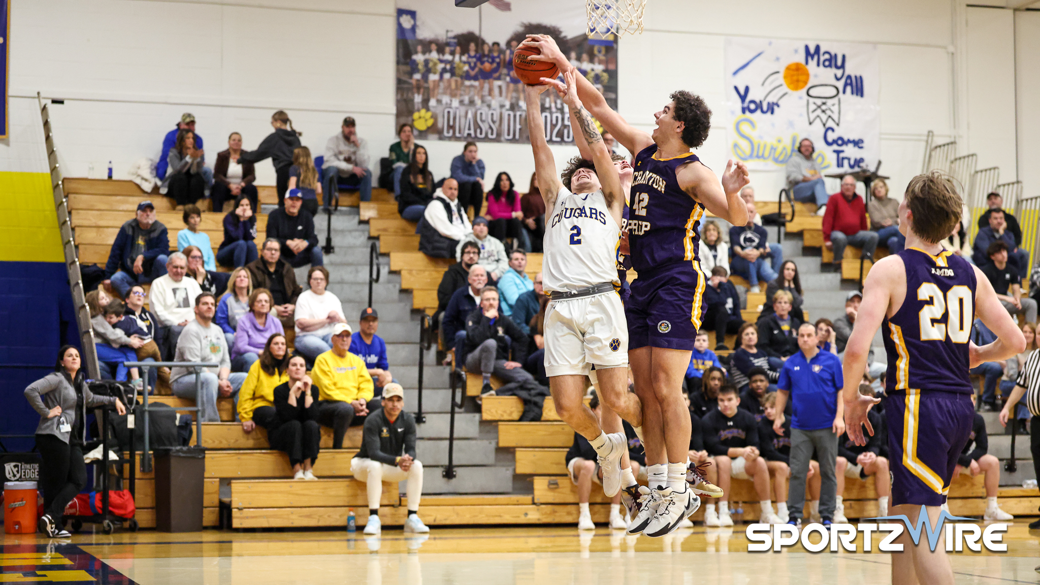 Scranton Prep Knocks Off Top-Ranked Valley View in Statement Win