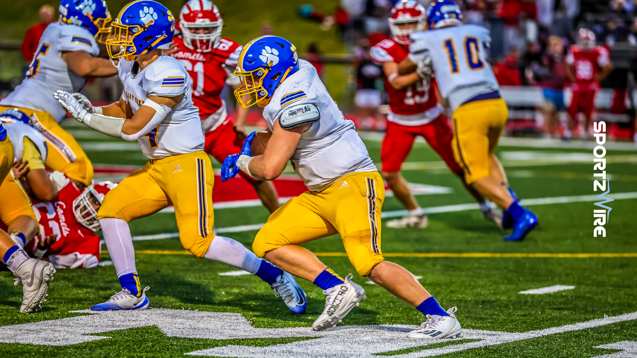 Valley View grinds past Crestwood 24–13 behind late Wasilchak score Valley View grinds past Crestwood 24–13 behind late Wasilchak score
