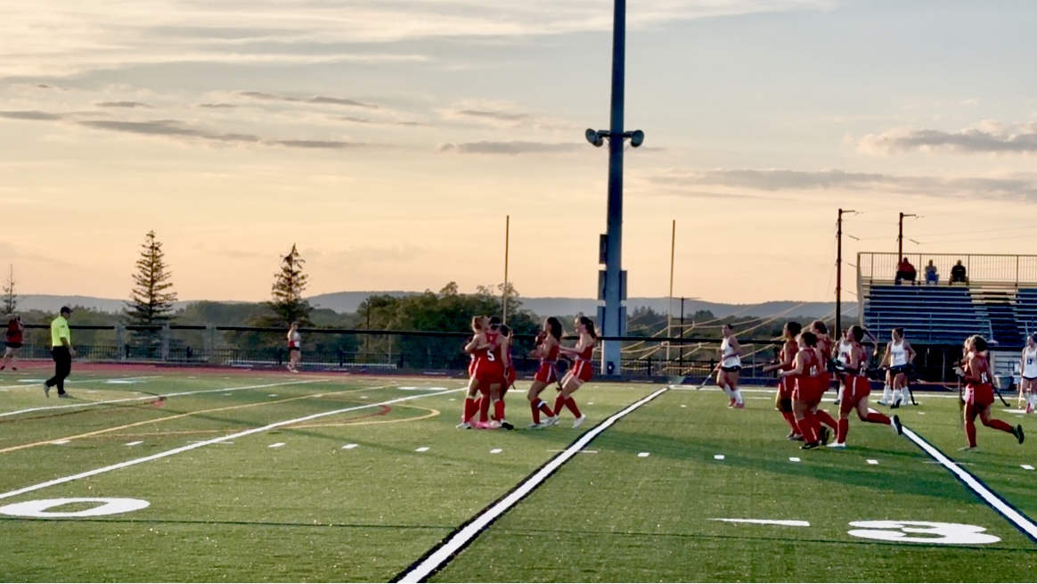 Crestwood Holds Off Rival Lake-Lehman in Top-Tier Showdown