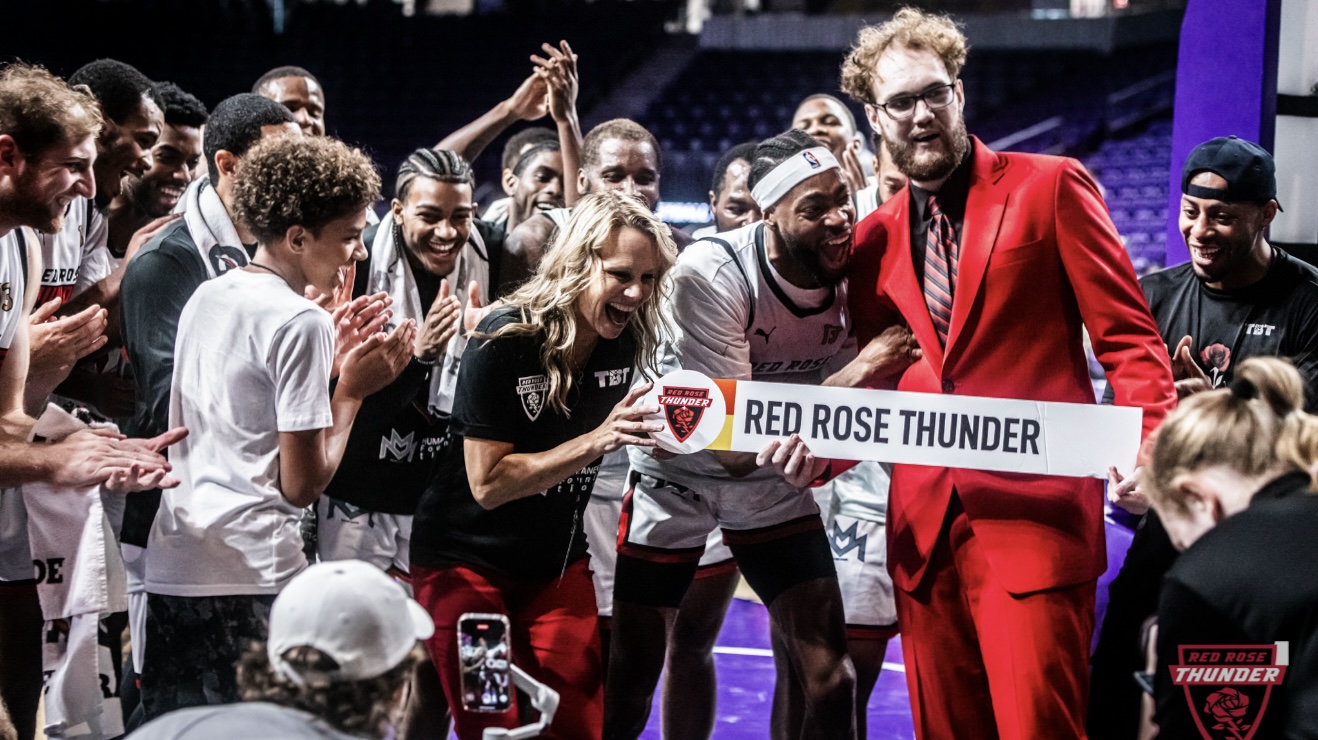 Breaking Barriers, Building Legacy: Coach Morrison’s Red Rose Thunder Vision for Basketball and Beyond