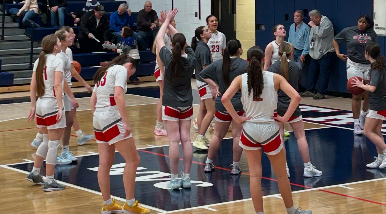 Hazleton Area Advances to the WVC Girls Finals