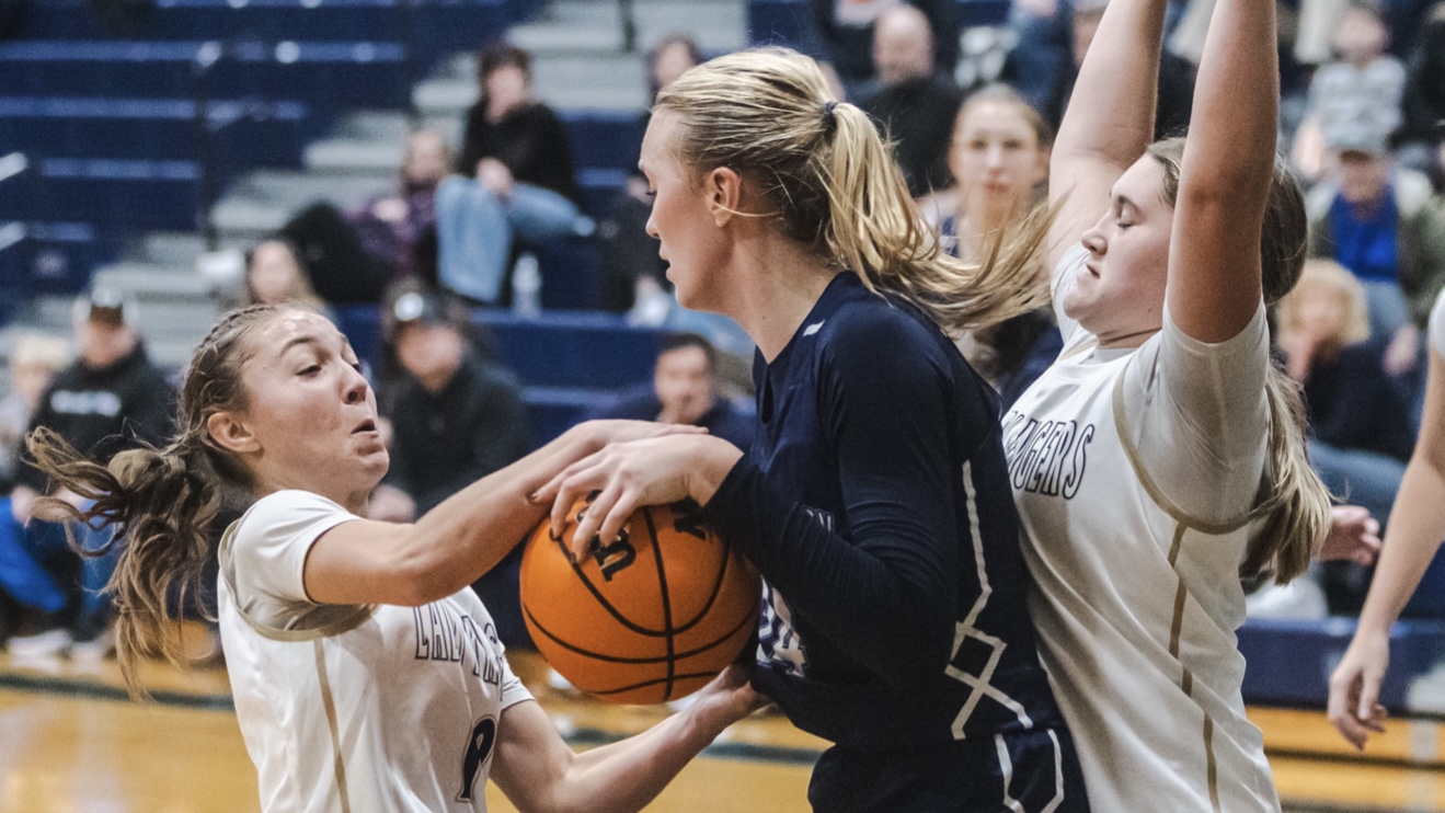 Lady Rangers Shock Crowd in Nail-Biter Against Wyoming Sem