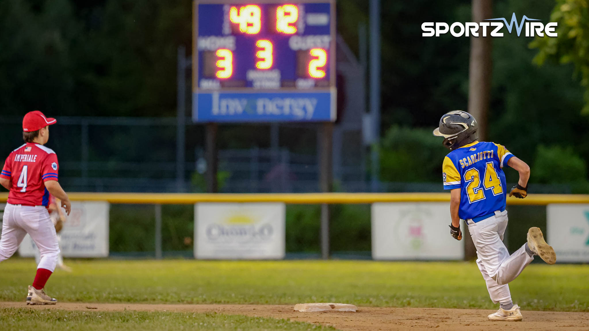 Valley View Explodes in Third to Top Carbondale Under the Lights in Majors Pool Finale Valley View Explodes in Third to Top Carbondale Under the Lights in Majors Pool Finale