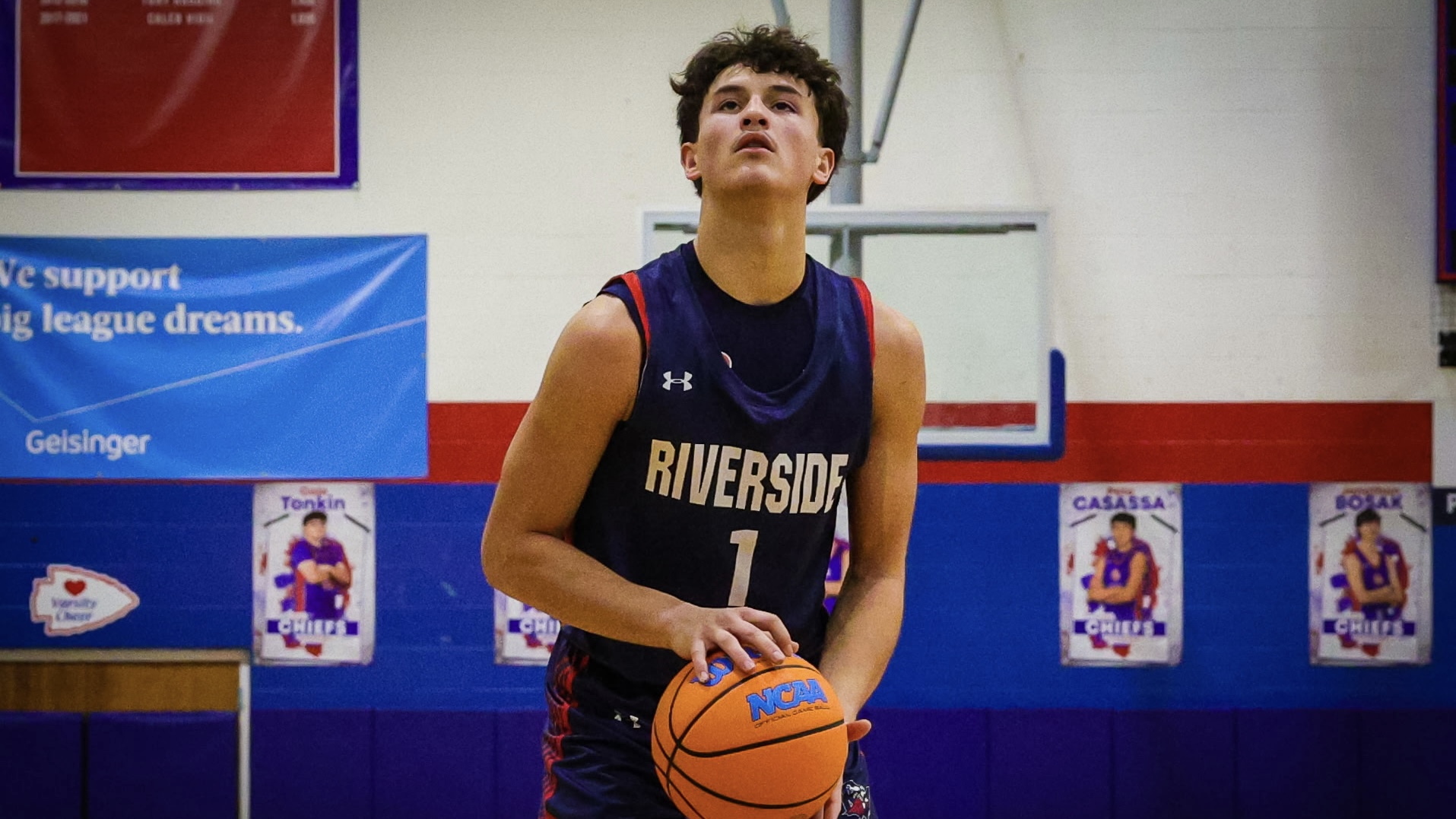 Antoniacci Explodes for 36 as Riverside Rolls Past Mifflinburg in State Playoff Opener