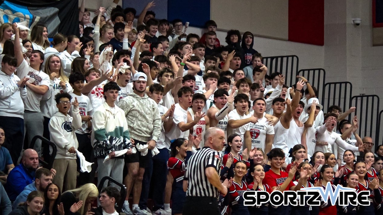 Riverside Scrapes By: Vikings Overcome Rival Blue Devils Late, 68-61