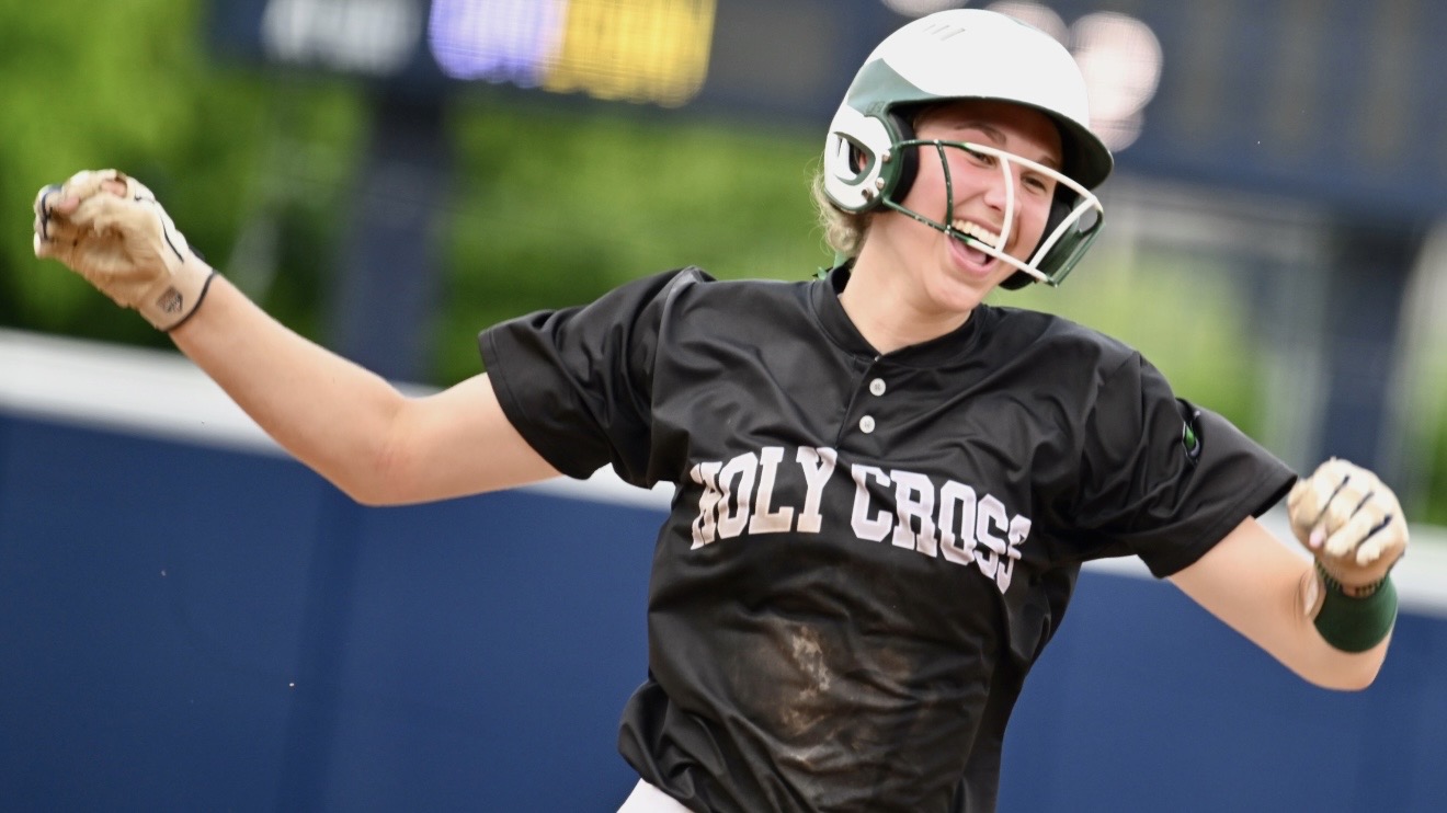 Union Area Ends Holy Cross Season with 7-3 Playoff Victory
