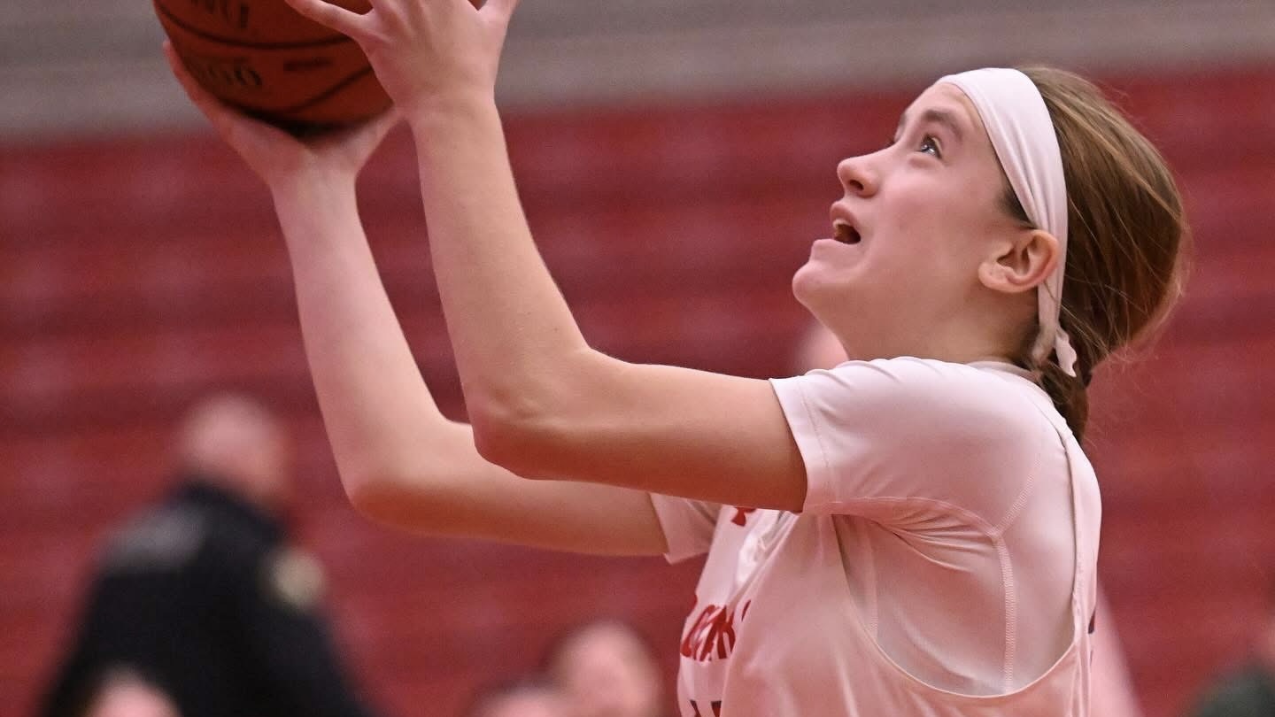 Rivalry Renewed: Undefeated Dallas Hosts Hazleton Area in Back Mountain Showdown