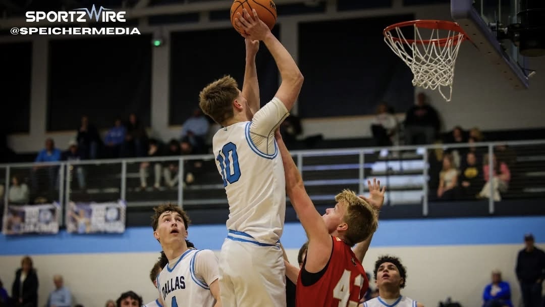  Familiar Foes, Final Prize: Dallas and Crestwood Meet Again with WVC Championship on the Line