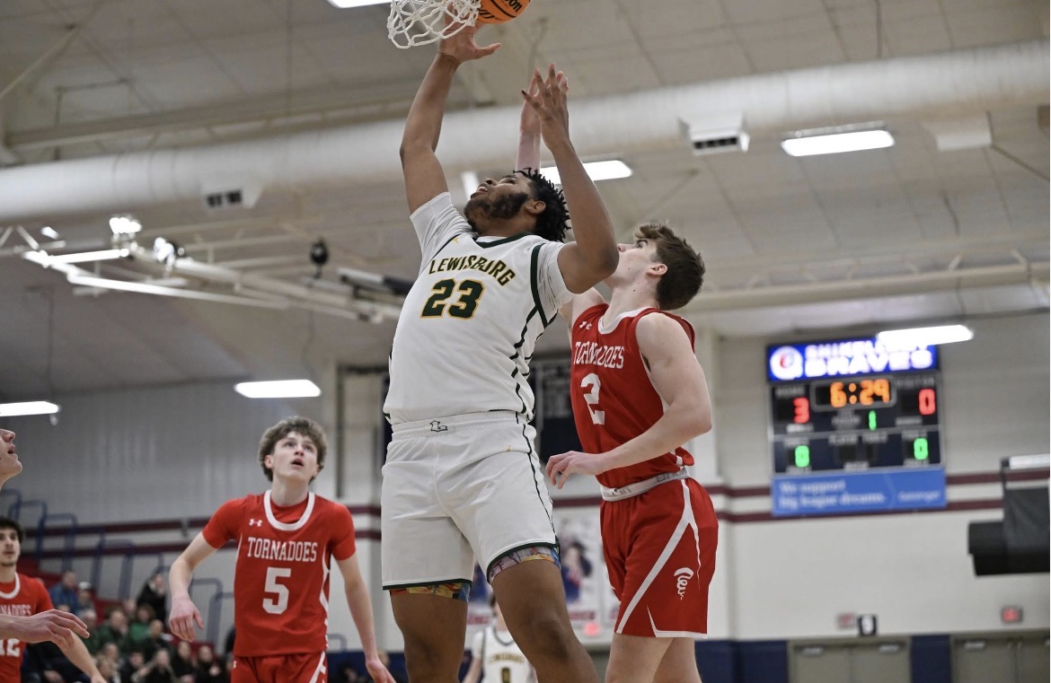 Lewisburg Sets The Tone Early, Takes Down Mount Carmel Area, 58-42