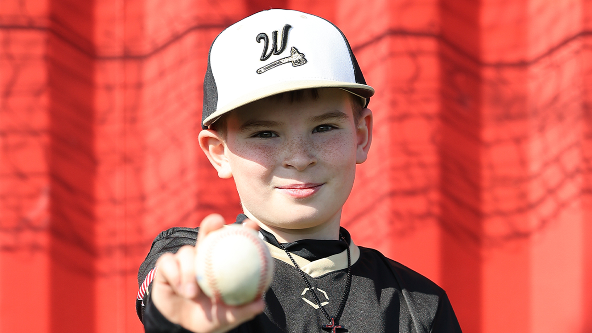 RCS Warpath Black 10U Defeats Mid-State Mavs Red 10U On Back Of Clutch Display From McDonough